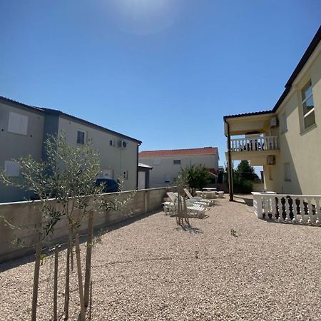 Apartments Draga - Comfortable & Afordable Vir Exteriér fotografie