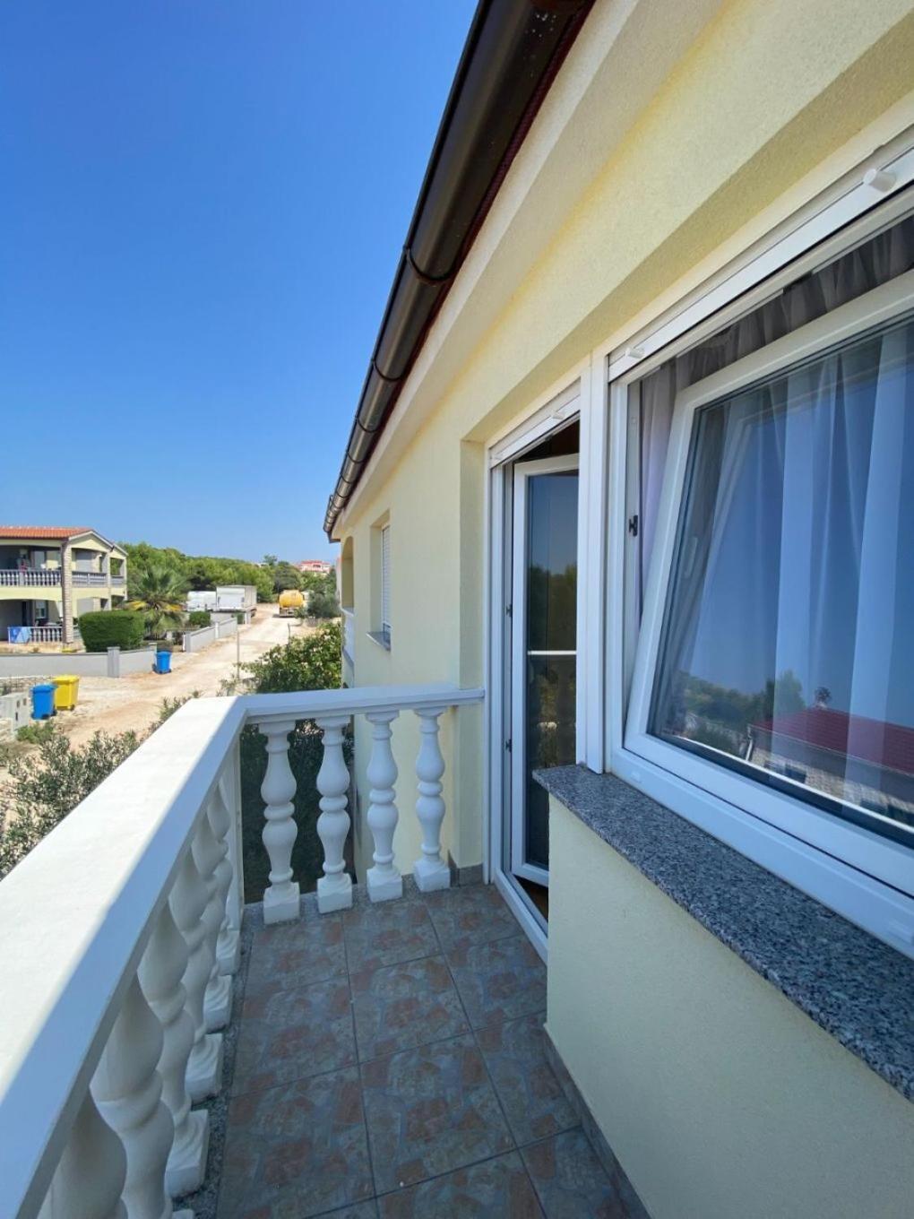 Apartments Draga - Comfortable & Afordable Vir Exteriér fotografie
